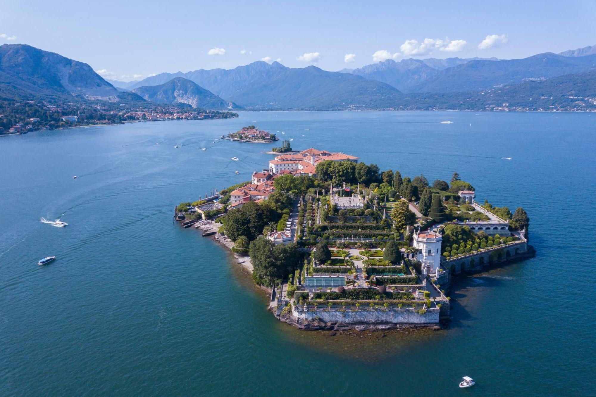 Appartamento Gaya Stresa Center - Happy Rentals Bagian luar foto