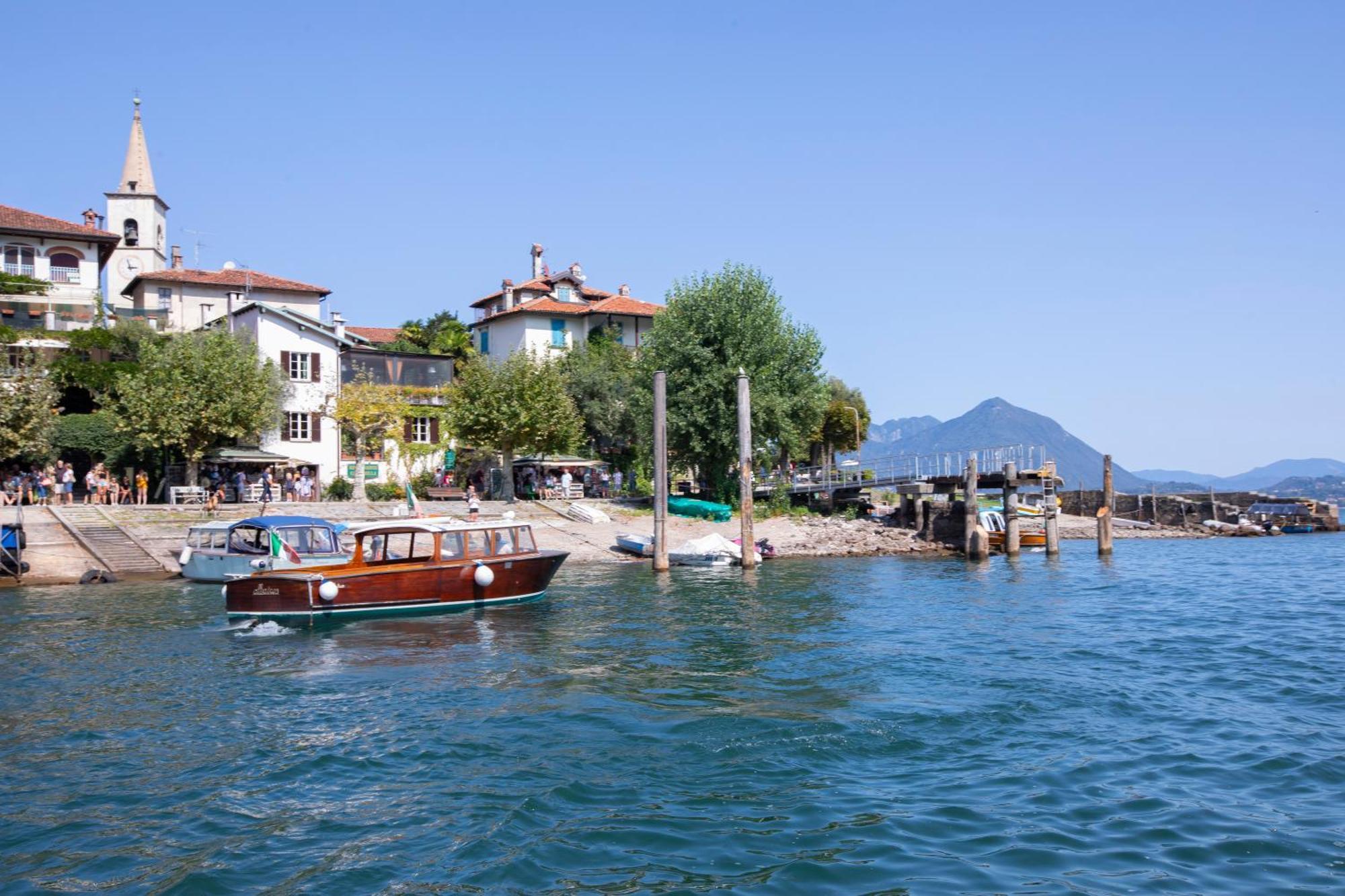 Appartamento Gaya Stresa Center - Happy Rentals Bagian luar foto