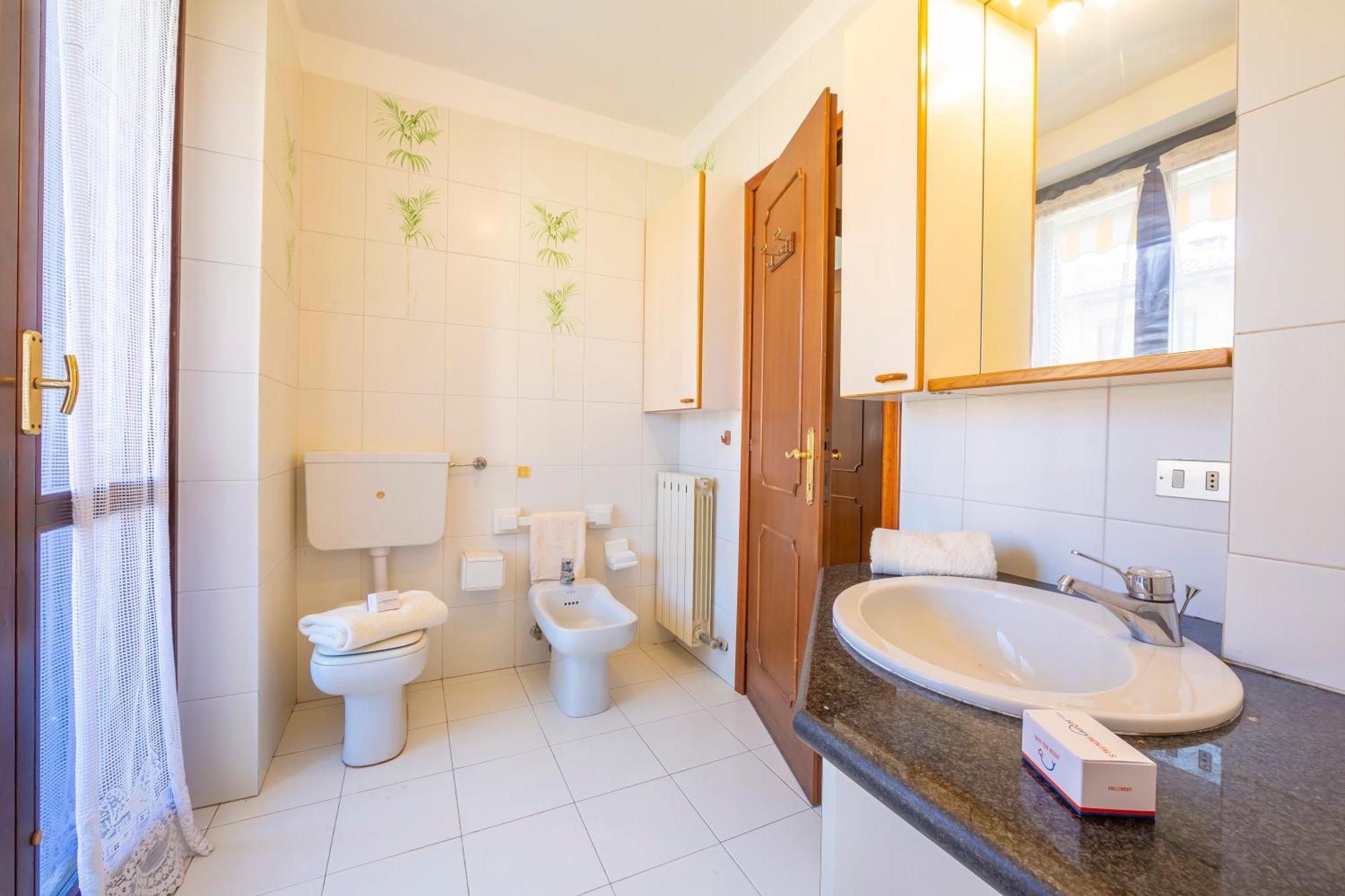 Appartamento Gaya Stresa Center - Happy Rentals Bagian luar foto